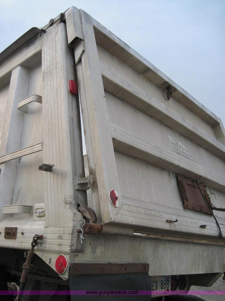 image for item 1950 1979 CMC 30' aluminum end dump trailer