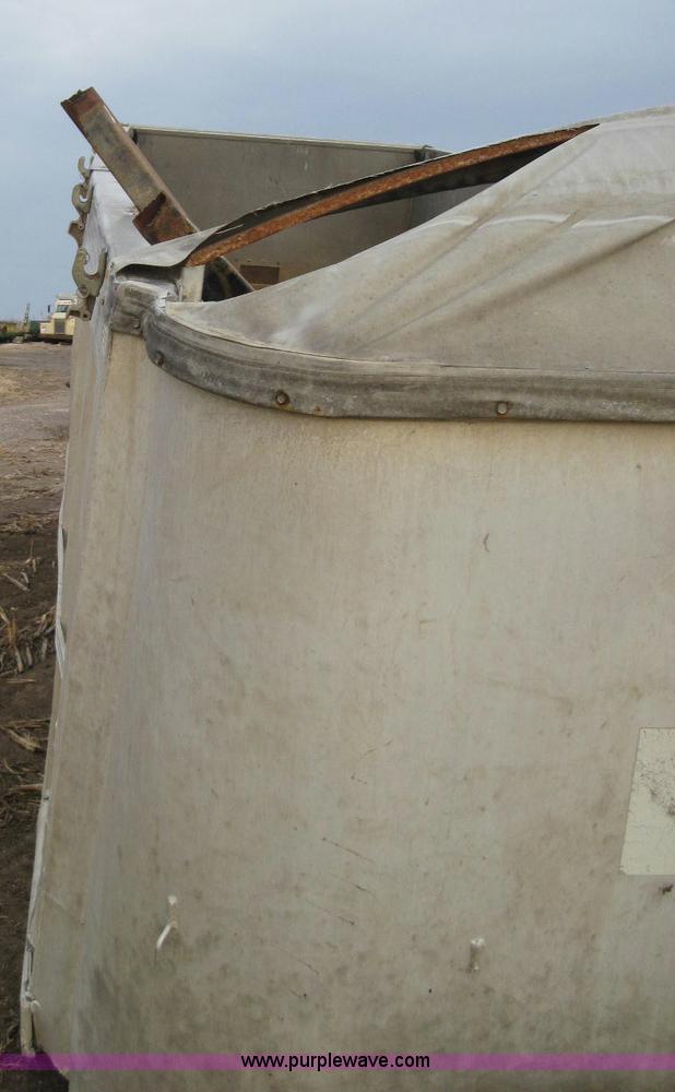 image for item 1950 1979 CMC 30' aluminum end dump trailer