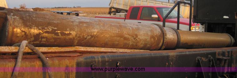 image for item 1950 1979 CMC 30' aluminum end dump trailer