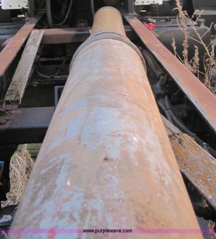 image for item 1950 1979 CMC 30' aluminum end dump trailer