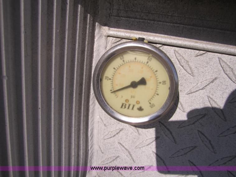 image for item 3844 1997 Fast 48' flatbed semi trailer