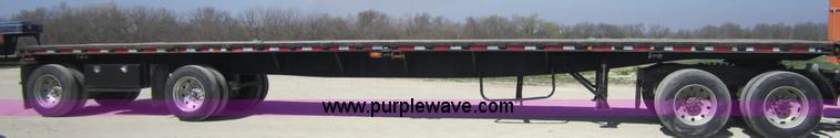 image for item 3848 1993 Great Dane 48' steel flatbed trailer