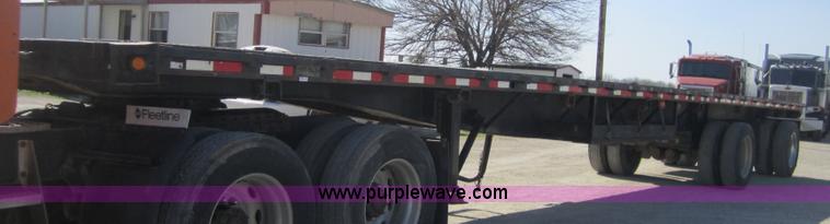 image for item 3848 1993 Great Dane 48' steel flatbed trailer