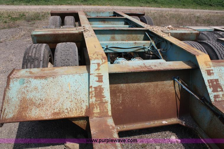 image for item 4723 1991 Load King lowboy trailer