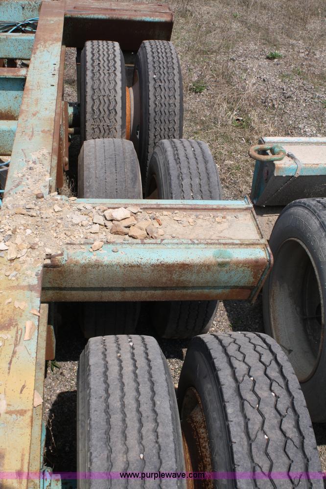 image for item 4723 1991 Load King lowboy trailer