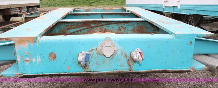 image for item 4724 1992 Trail King lowboy trailer