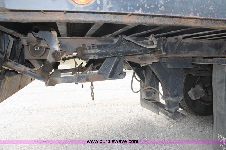 image for item 4908 1994 Ford LTS8000 Rollback semi truck