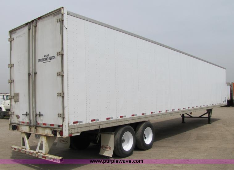 image for item 8547 2005 Strick 53' dry van semi trailer