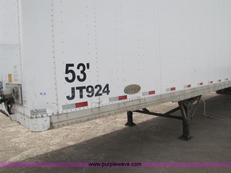 image for item 8547 2005 Strick 53' dry van semi trailer