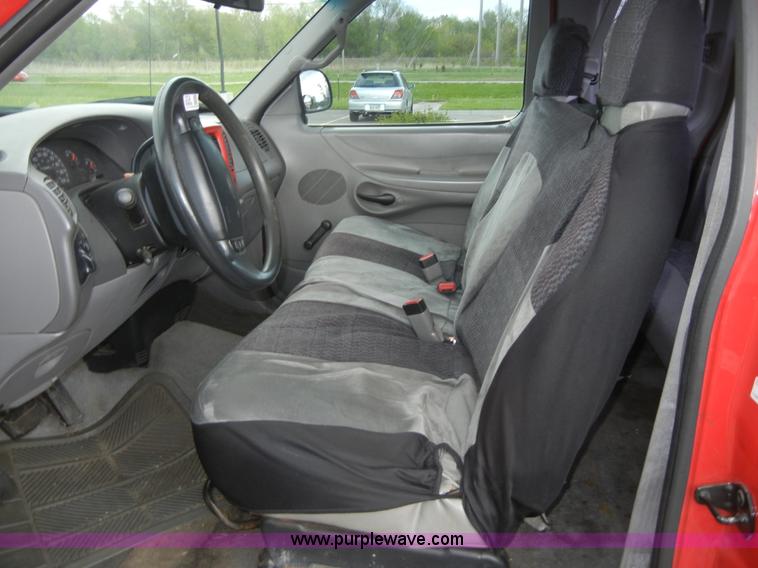 image for item 2034 1997 Ford F150 XL extended cab pickup truck