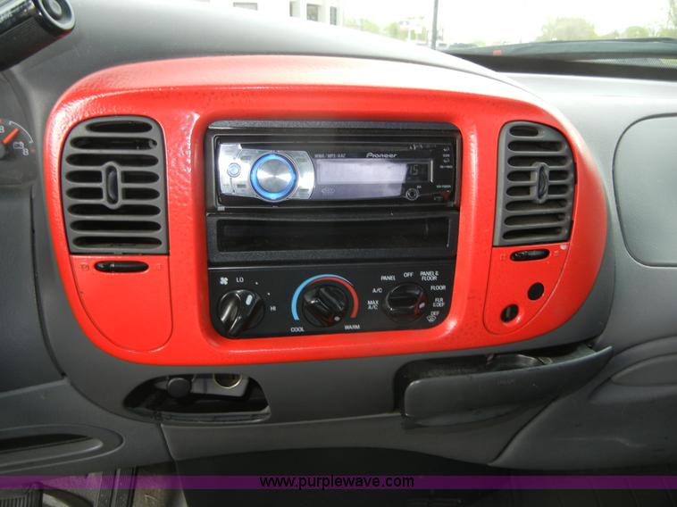 image for item 2034 1997 Ford F150 XL extended cab pickup truck