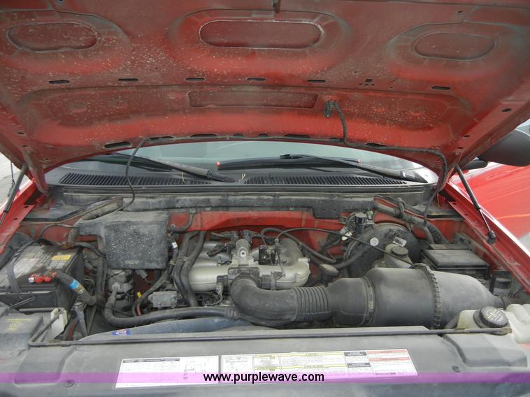 image for item 2034 1997 Ford F150 XL extended cab pickup truck