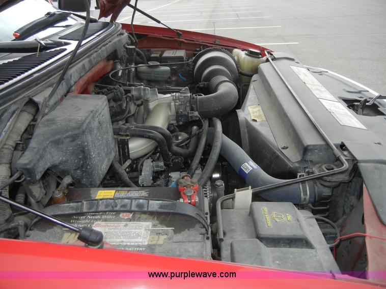 image for item 2034 1997 Ford F150 XL extended cab pickup truck