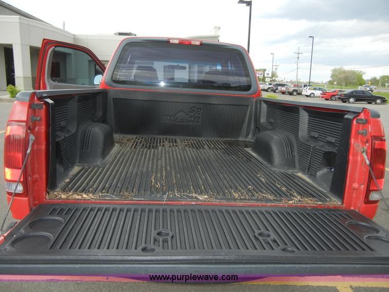 image for item 2034 1997 Ford F150 XL extended cab pickup truck