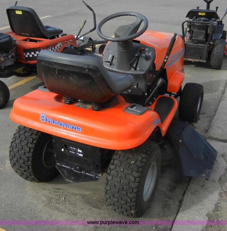 image for item 2219 Husqvarna LTH120 lawn tractor