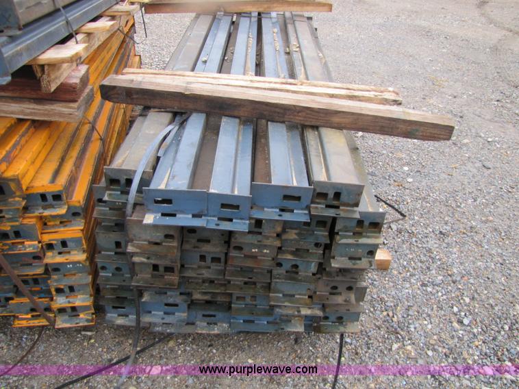 image for item 2457 (10) 30" x 8' sections pallet racking