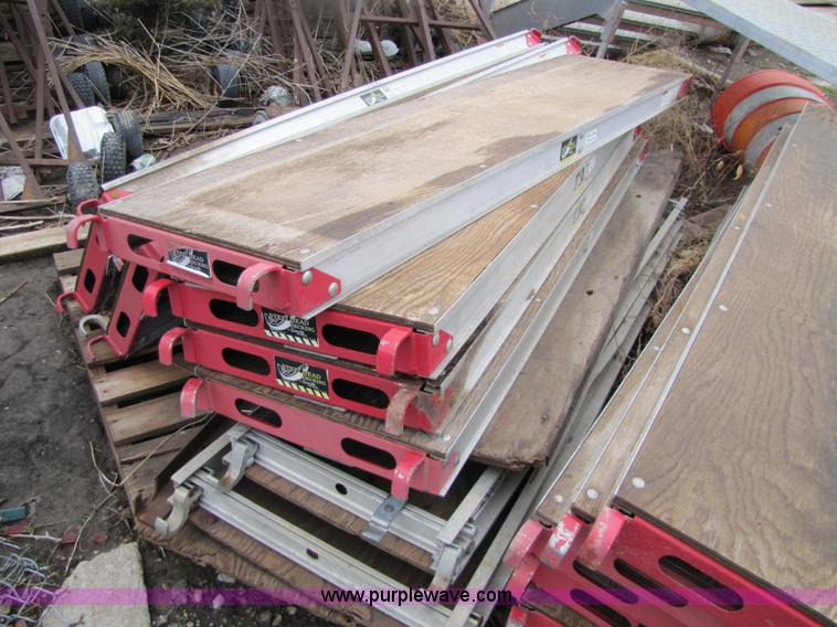 image for item 2465 (15) aluminum frame scaffold plank