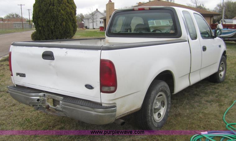 image for item 2985 2001 Ford F150 supercab pickup truck
