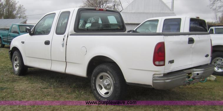 image for item 2985 2001 Ford F150 supercab pickup truck