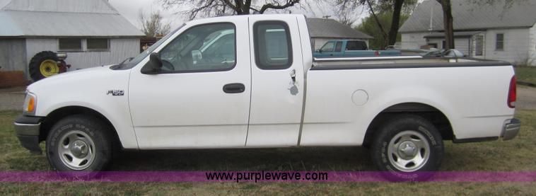 image for item 2985 2001 Ford F150 supercab pickup truck