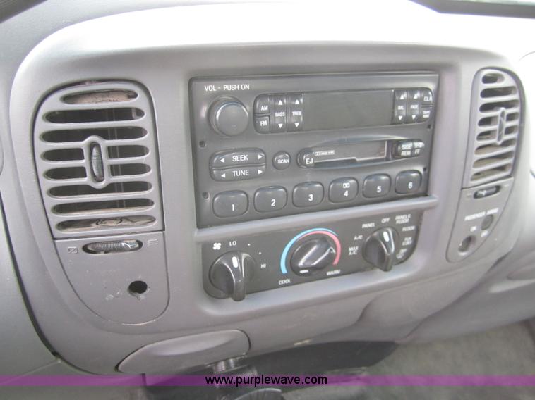 image for item 2985 2001 Ford F150 supercab pickup truck