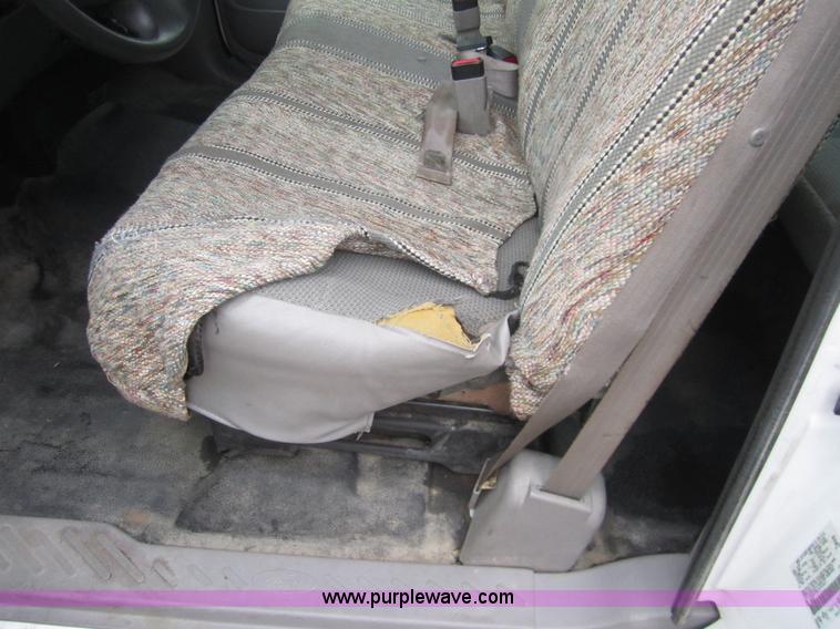 image for item 2985 2001 Ford F150 supercab pickup truck