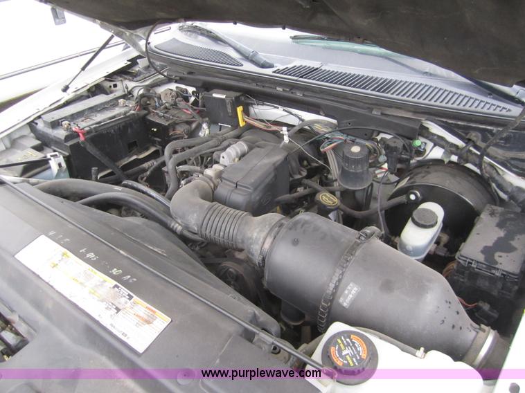 image for item 2985 2001 Ford F150 supercab pickup truck