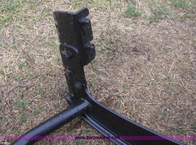 image for item 2988 Ford grill guard