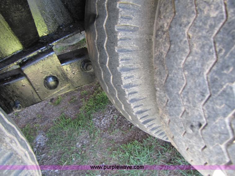 image for item 3440 2006 shop built 40' goose neck trailer