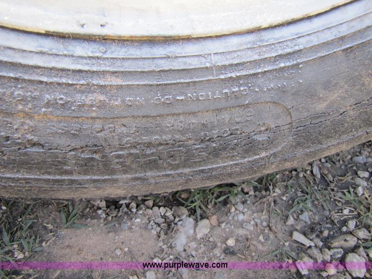 image for item 3440 2006 shop built 40' goose neck trailer