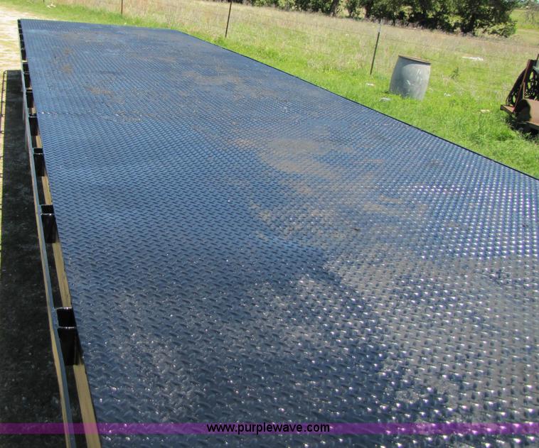 image for item 3440 2006 shop built 40' goose neck trailer