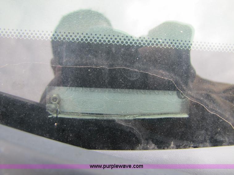 image for item 3444 2006 Ford Freestyle SE SUV