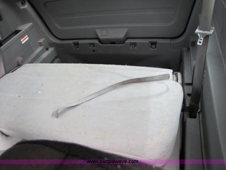 image for item 3444 2006 Ford Freestyle SE SUV