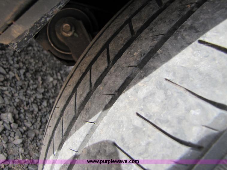 image for item 3444 2006 Ford Freestyle SE SUV