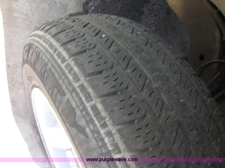 image for item 3459 1997 Chevrolet S10 pickup truck