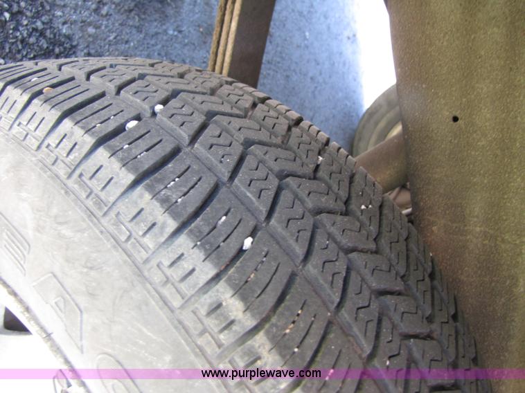 image for item 3459 1997 Chevrolet S10 pickup truck