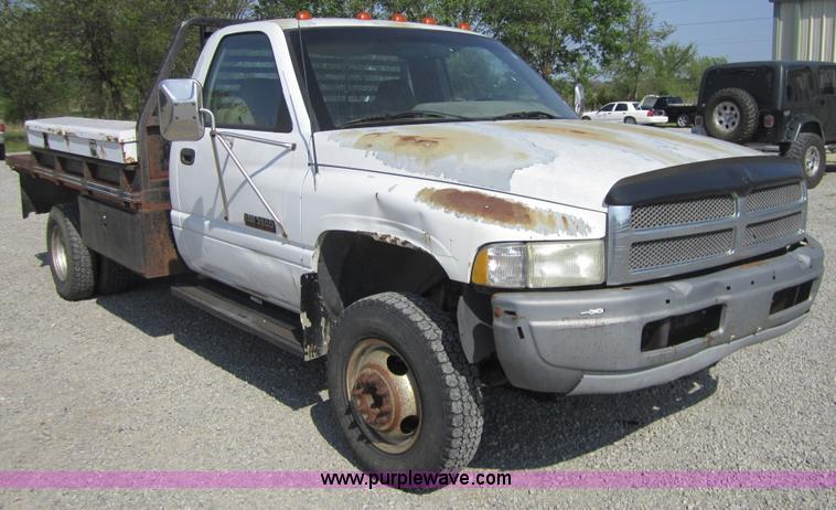 image for item 4384 1994 Dodge Ram 3500 pickup truck