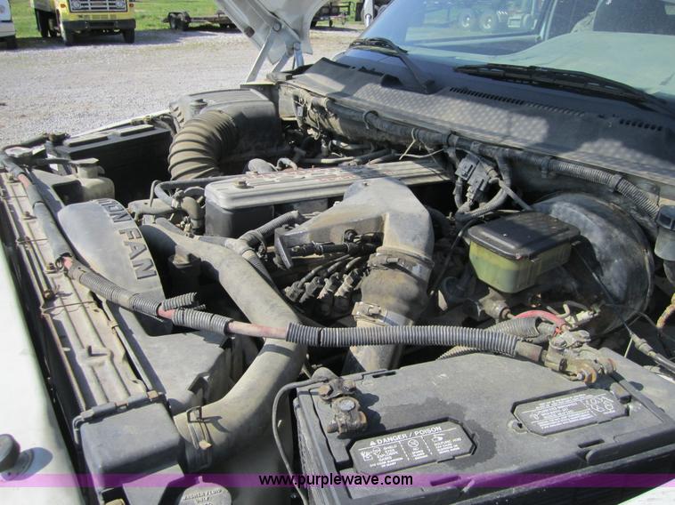 image for item 4384 1994 Dodge Ram 3500 pickup truck