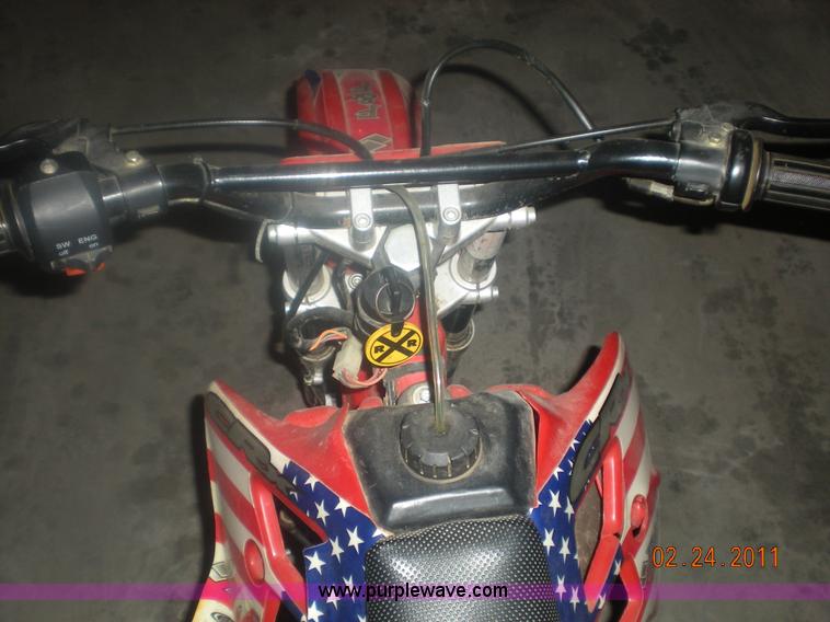 image for item 4439 2005 Loncin 125cc motorcycle