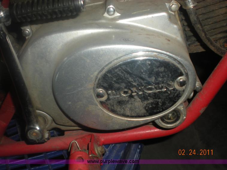 image for item 4439 2005 Loncin 125cc motorcycle