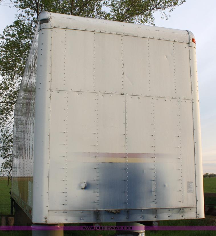 image for item 4737 1987 Utilimaster cargo box