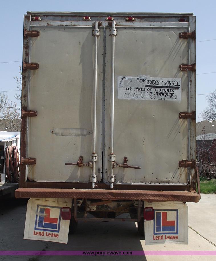 image for item 5363 1984 GMC Topkick C6000 Sierra two ton box truck