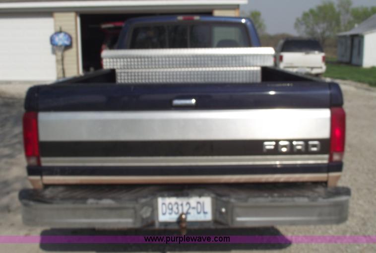 image for item 5369 1995 Ford F150 Eddie Bauer pickup truck