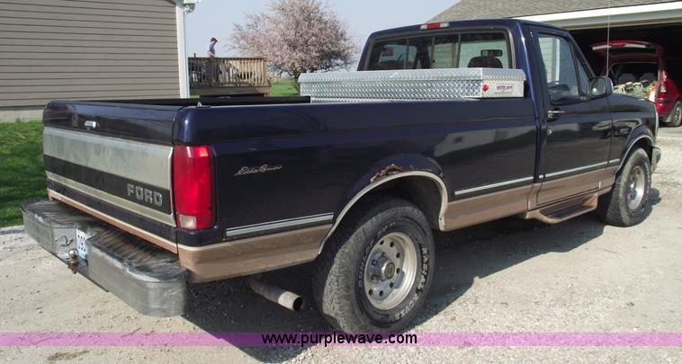 image for item 5369 1995 Ford F150 Eddie Bauer pickup truck