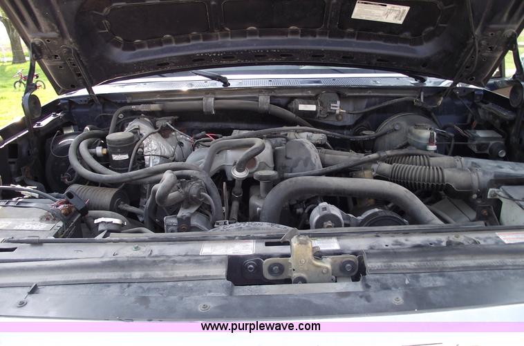 image for item 5369 1995 Ford F150 Eddie Bauer pickup truck