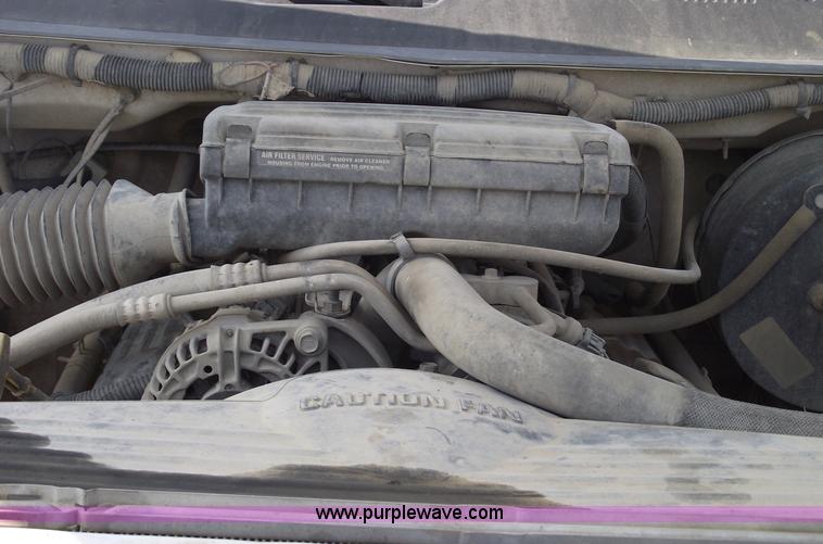 image for item 5385 1999 Dodge Ram 2500 pickup truck