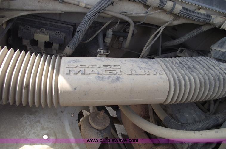 image for item 5385 1999 Dodge Ram 2500 pickup truck