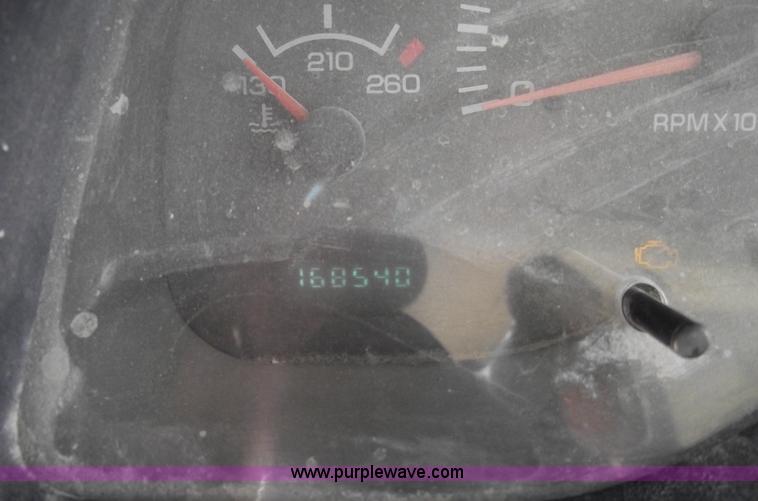 image for item 5387 2000 Dodge Ram 1500 pickup truck