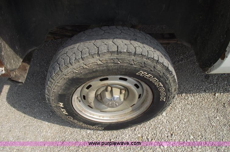 image for item 5425 1999 Dodge Ram 1500 pickup truck