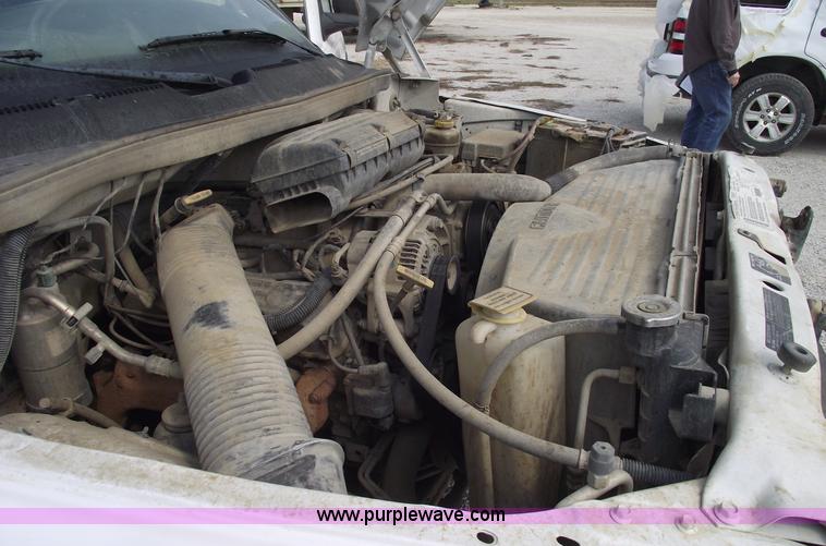 image for item 5425 1999 Dodge Ram 1500 pickup truck